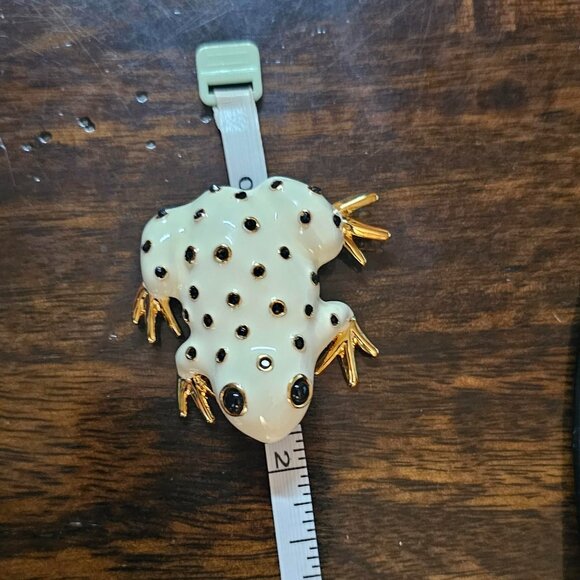 Vintage Frog Brooch Jewelry - Picture 9 of 10